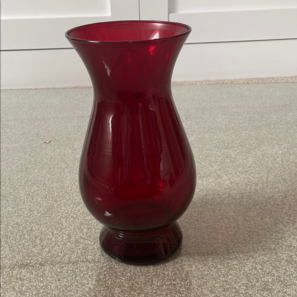 Elegant Red Glass Vase